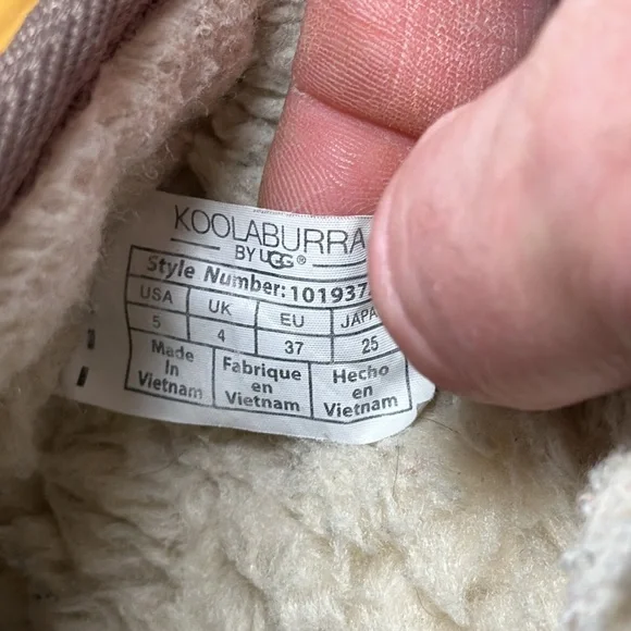 KOOLABURRA by UGG Victoria Women’s Short Winter Boots - Picture 15 of 15